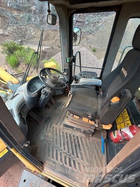Komatsu WA 500-6 Pale gommate