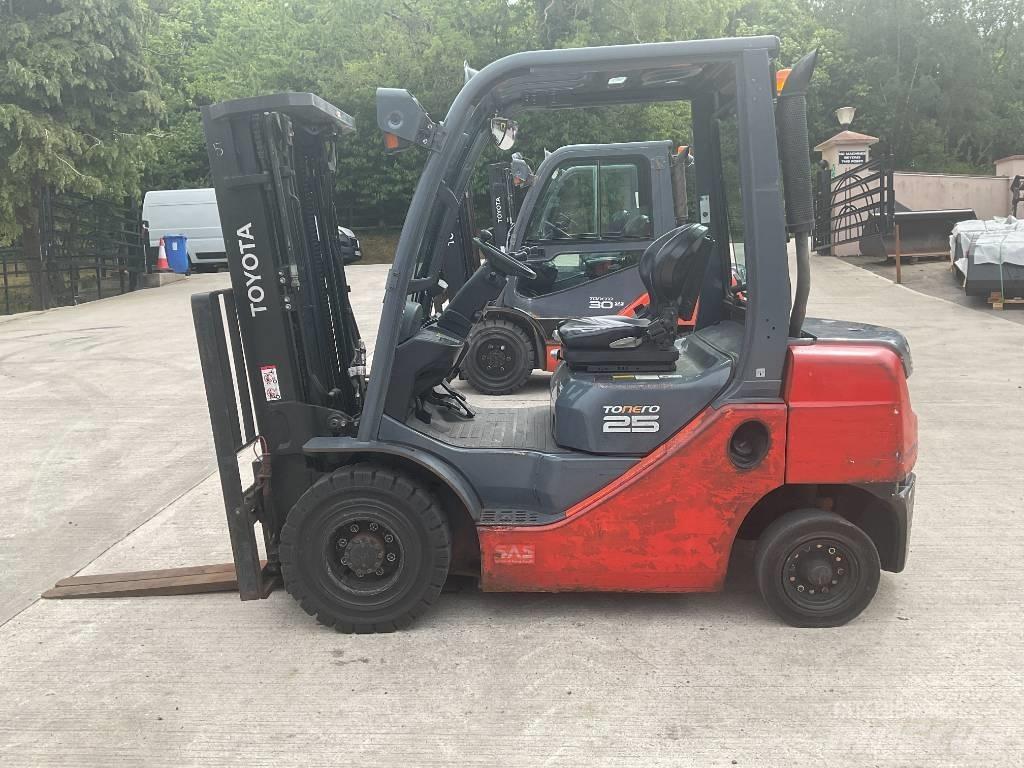 Toyota 02-8 FDF 25 Carrelli elevatori diesel