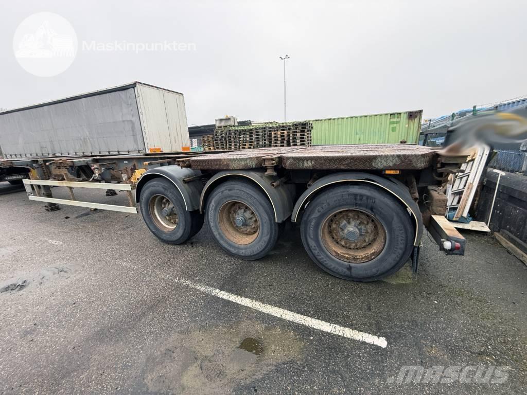 Schweriner CS 40 Semirimorchi portacontainer