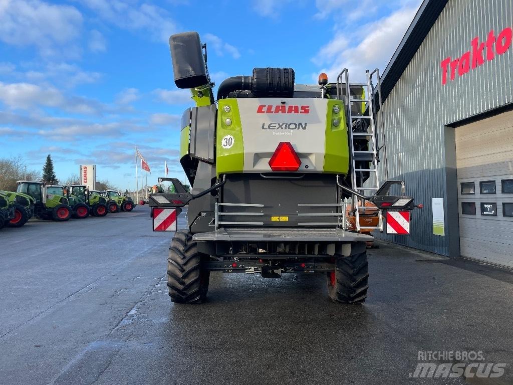 CLAAS Lexion 6700 Mietitrebbiatrici