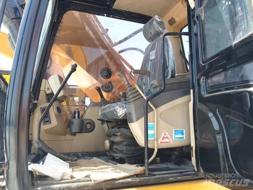 CAT 330 Escavatori cingolati