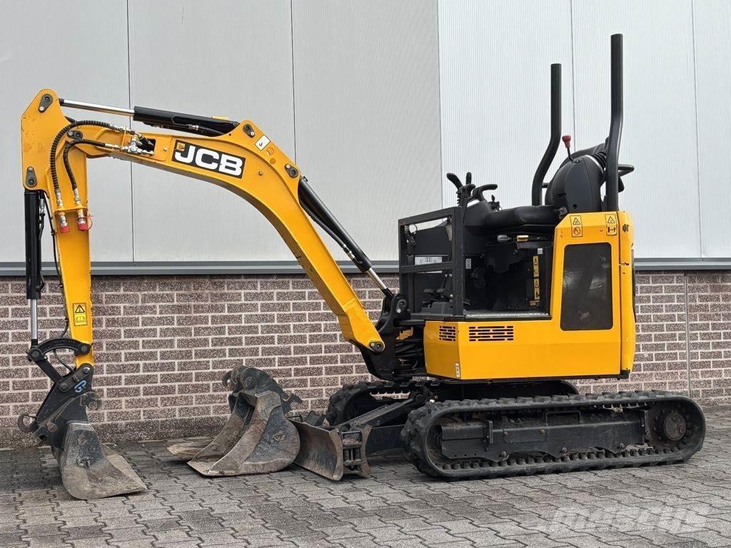JCB 18Z Miniescavatori