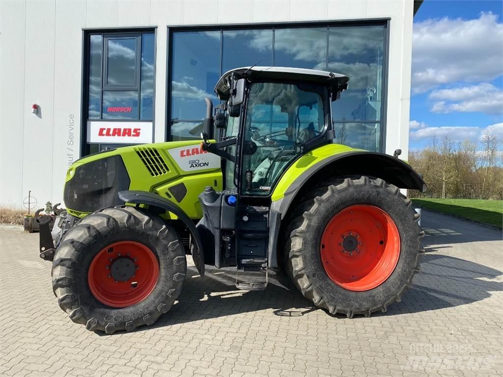 CLAAS AXION 810 Trattori