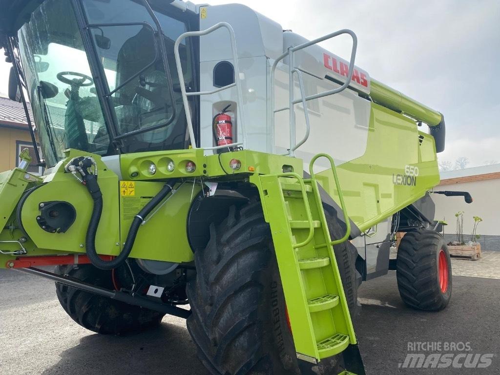 CLAAS Lexion 650 Mietitrebbiatrici