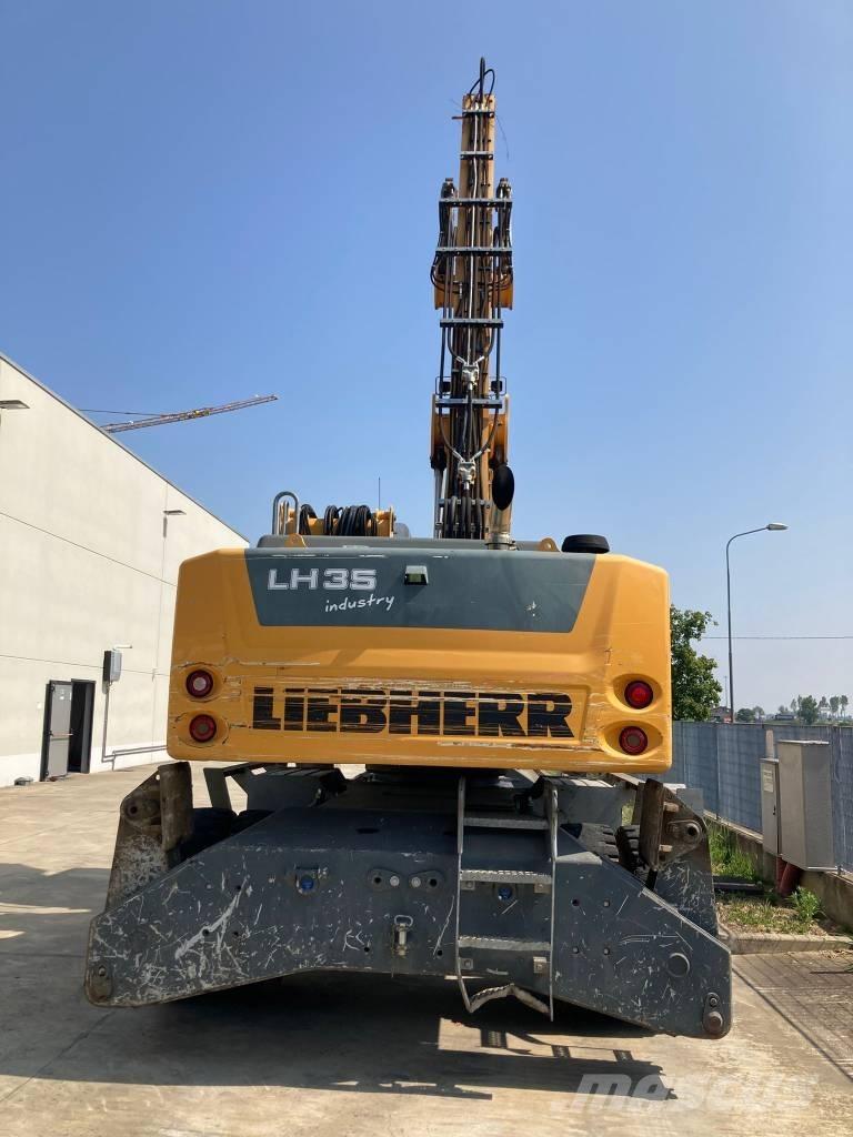 Liebherr LH 35 Movimentazione rifiuti