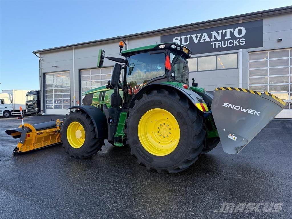 John Deere 6R 250 Trattori
