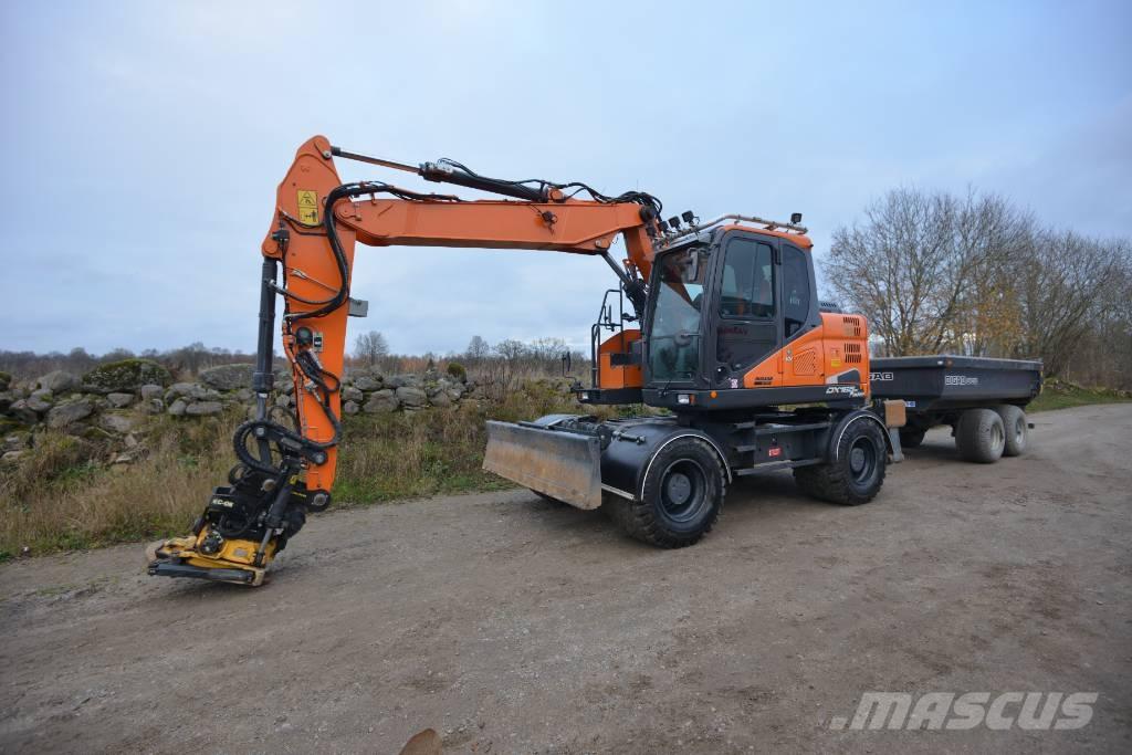 Doosan DX 165 W-5 Escavatori gommati