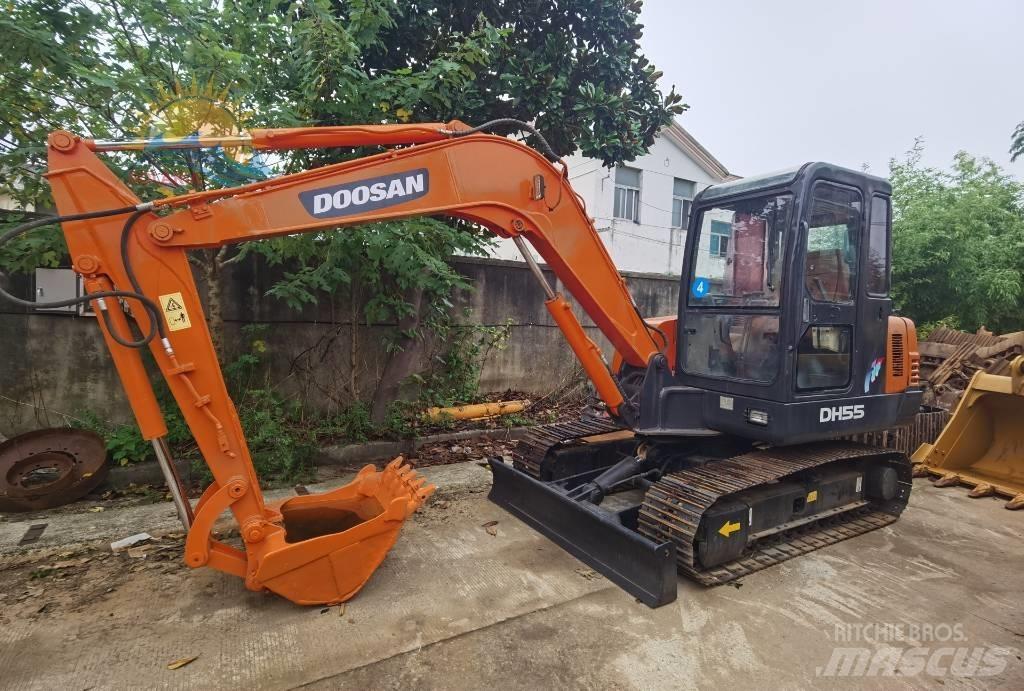 Doosan DH55 Escavatori cingolati