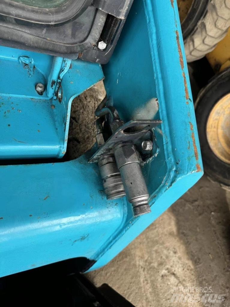 Bobcat S 70 Mini Pale Gommate