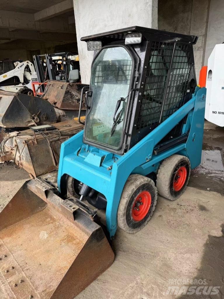 Bobcat S 70 Mini Pale Gommate