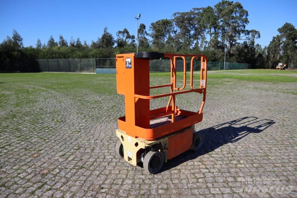 JLG 1230 ES Sollevatori verticali