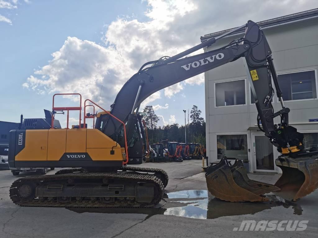 Volvo EC 220 E Escavatori cingolati