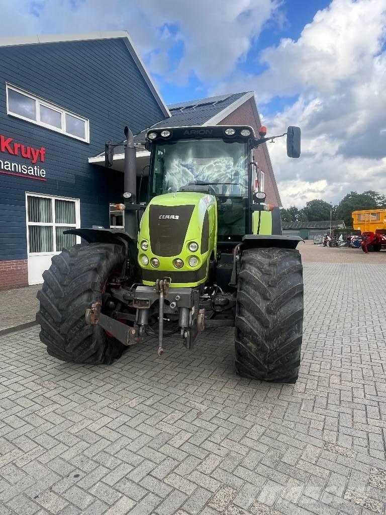 CLAAS Arion 640 Cis Trattori