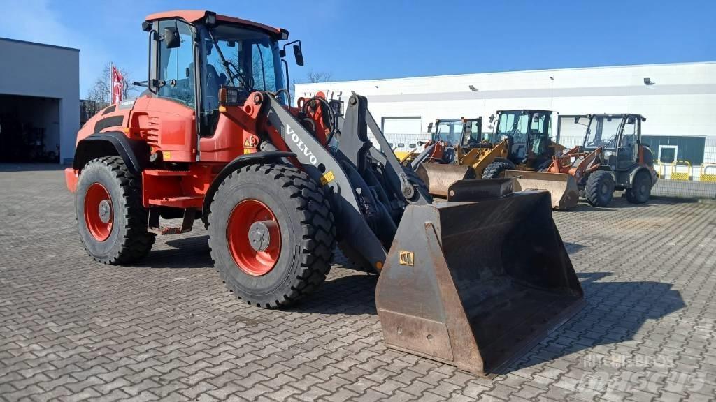 Volvo L50G-TP Pale gommate