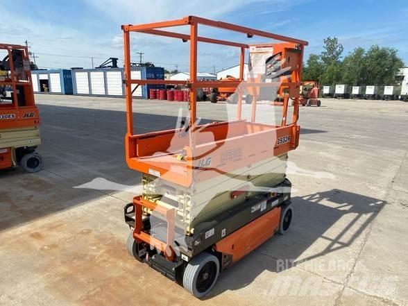 JLG 1932R Piattaforme a pantografo