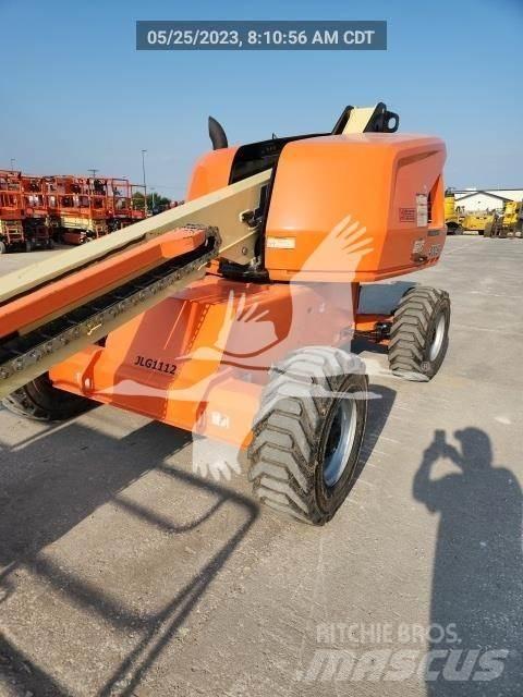 JLG 400S Piattaforme a braccio telescopico