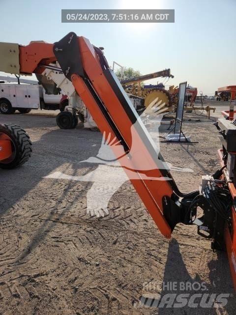 JLG 600AJ Piattaforme a braccio articolato