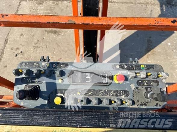 JLG 660SJ Piattaforme a braccio telescopico