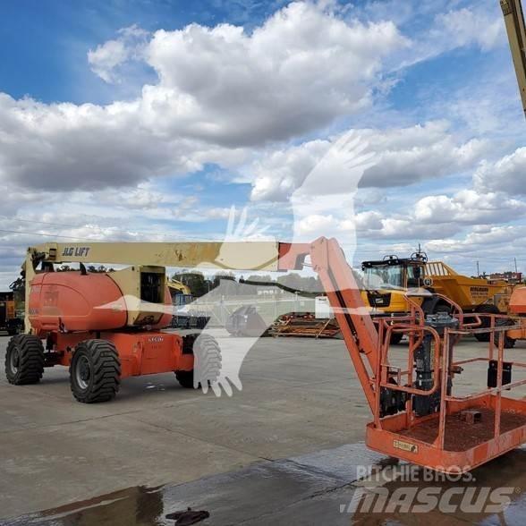 JLG 800AJ Piattaforme a braccio articolato