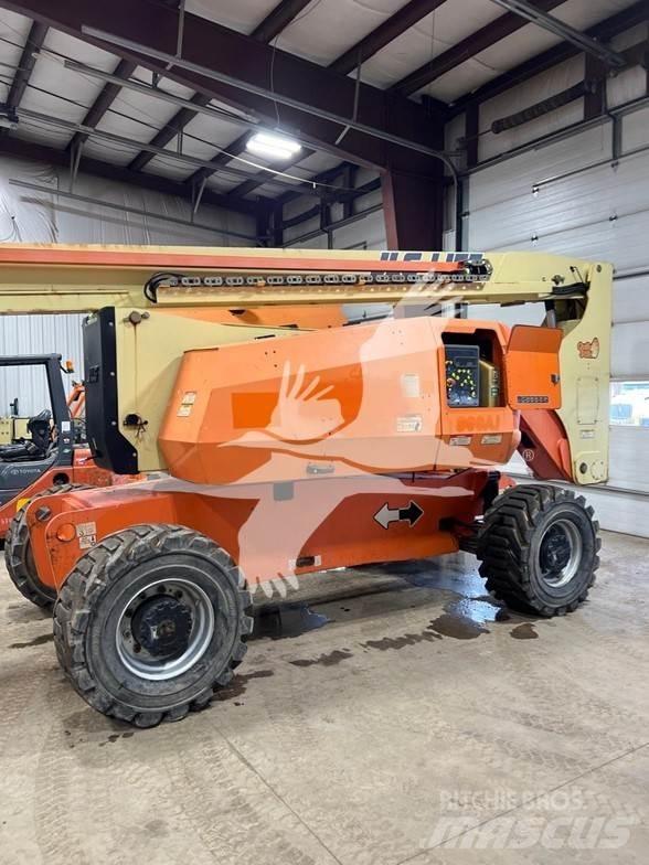 JLG 800AJ Piattaforme a braccio articolato
