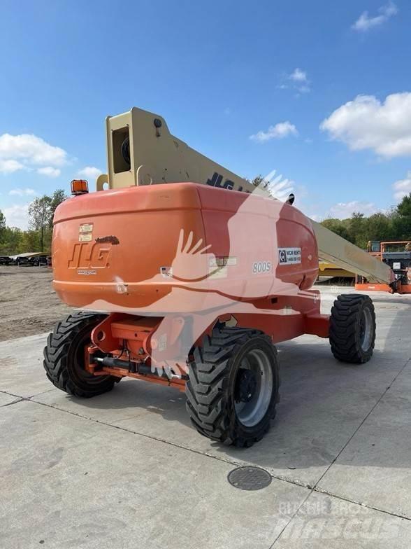 JLG 800S Piattaforme a braccio telescopico