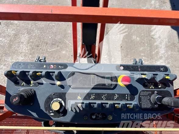 JLG 860SJ Piattaforme a braccio telescopico