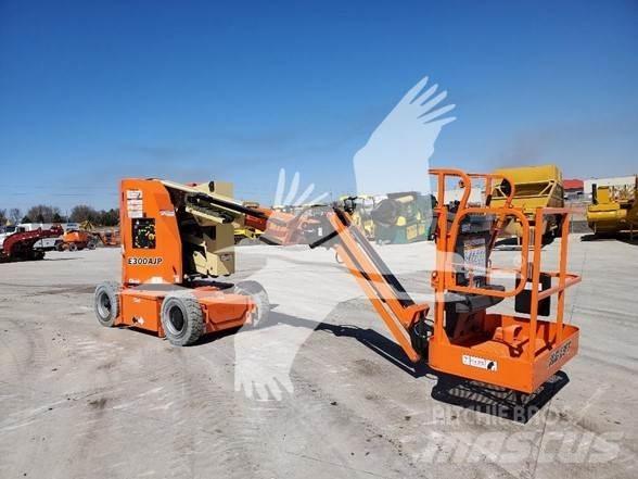 JLG E300AJP Piattaforme a braccio articolato
