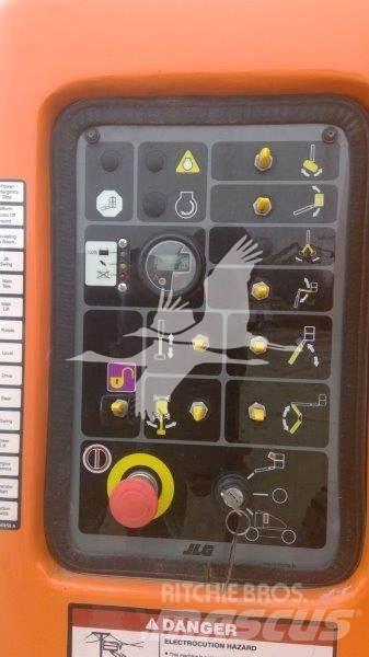 JLG E450AJ Piattaforme a braccio articolato