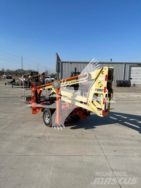 JLG T350 Piattaforme aeree su rimorchio