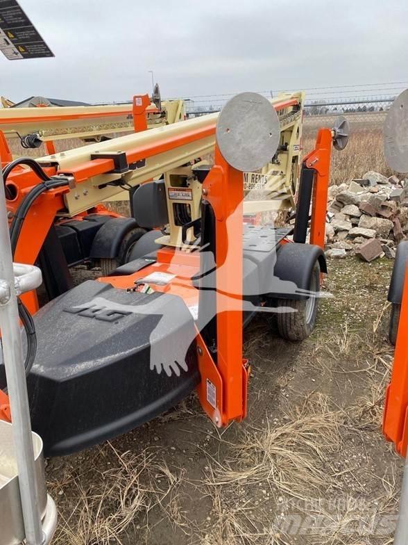 JLG T350 Piattaforme aeree su rimorchio
