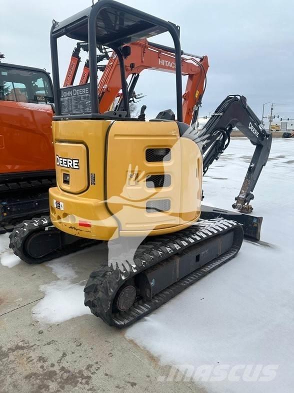 John Deere 35G Miniescavatori