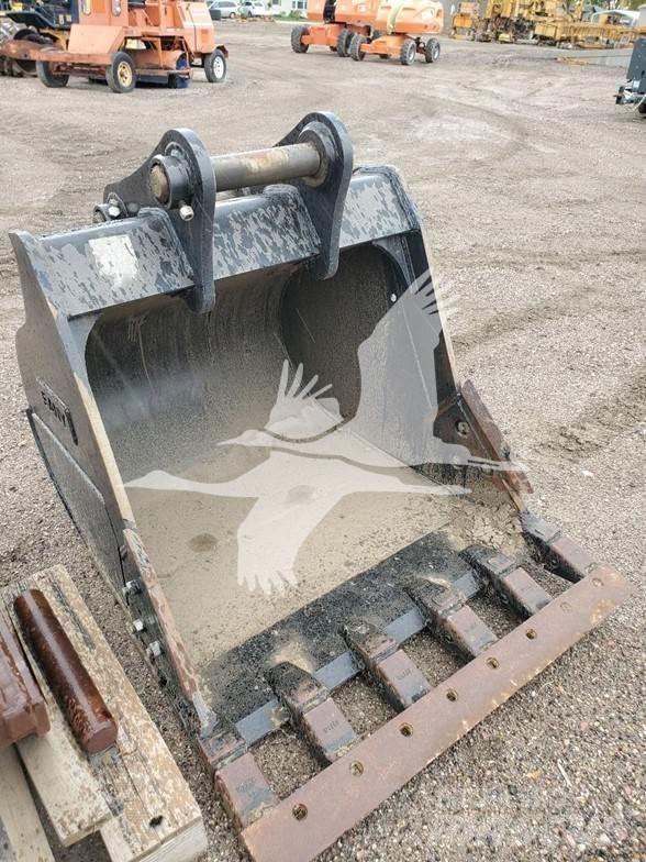 Sany SY215 Benne
