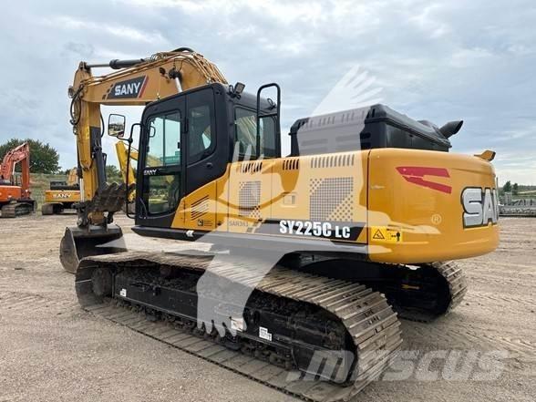 Sany SY225C Escavatori cingolati