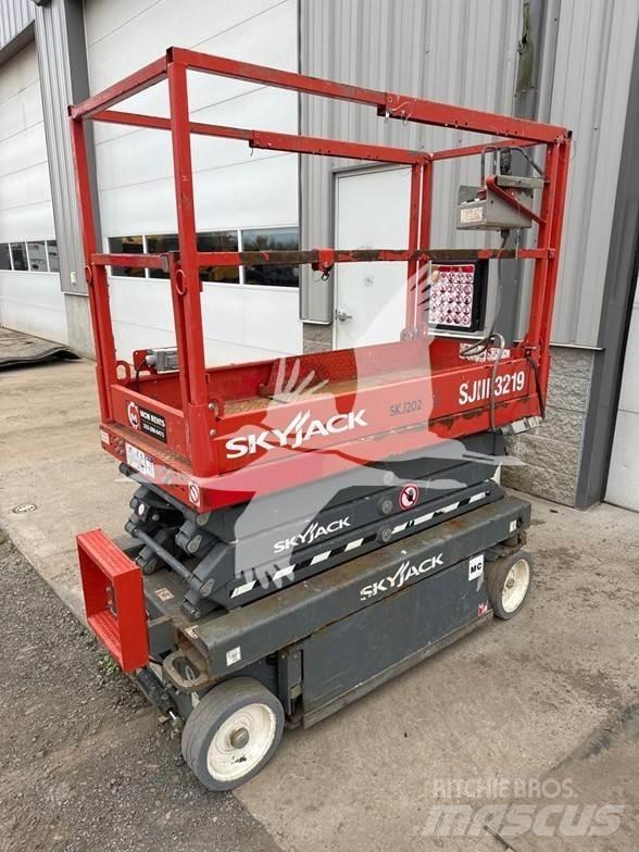 SkyJack SJ3219 Piattaforme a pantografo