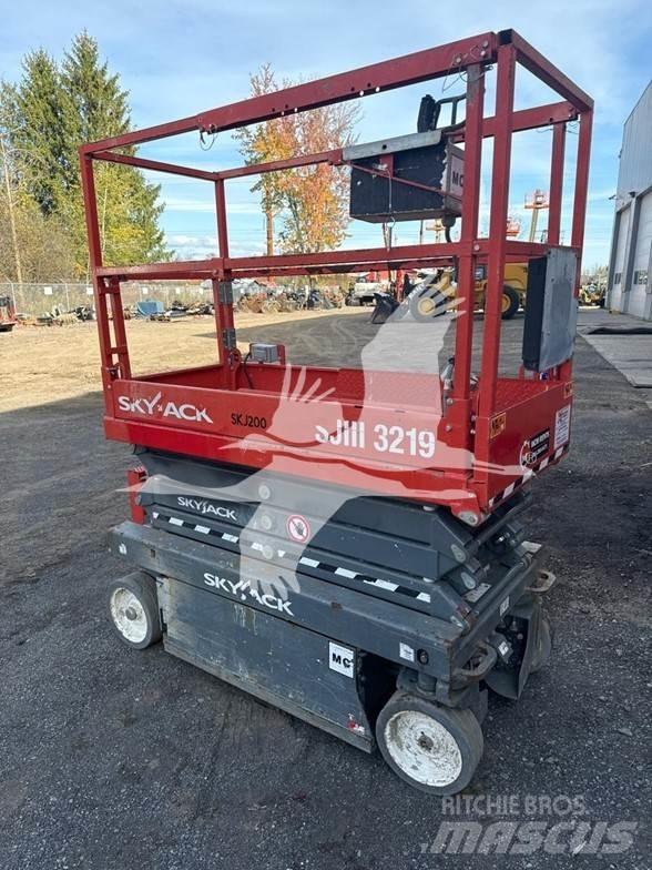 SkyJack SJ3219 Piattaforme a pantografo