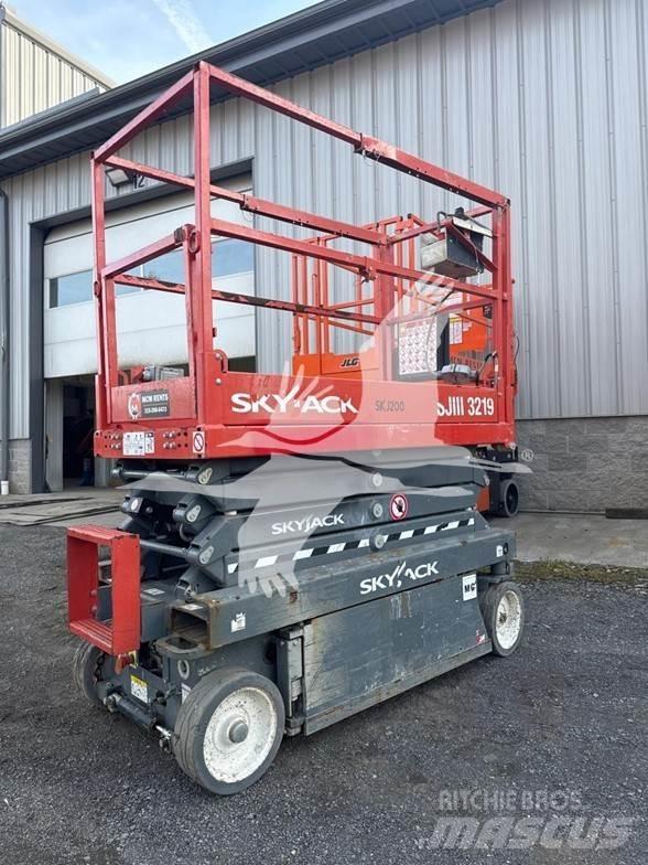 SkyJack SJ3219 Piattaforme a pantografo