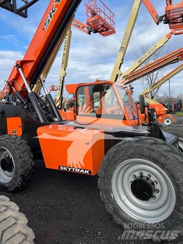 SkyTrak 8042 Sollevatori telescopici