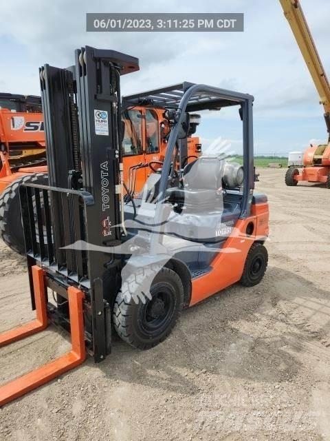 Toyota 8FGU25 Carrelli elevatori diesel