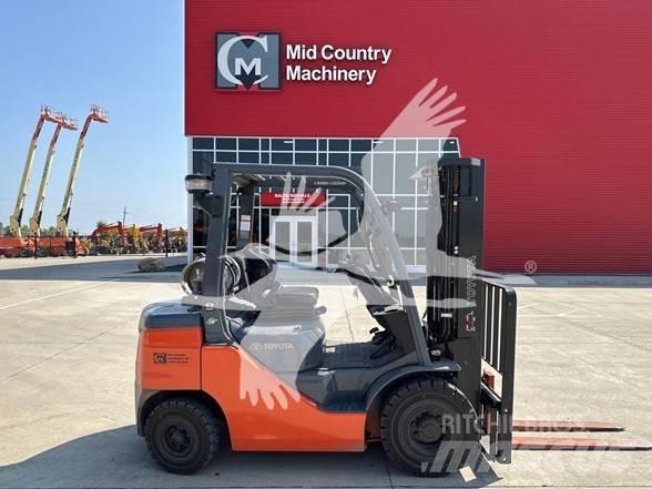 Toyota 8FGU25 Carrelli elevatori diesel