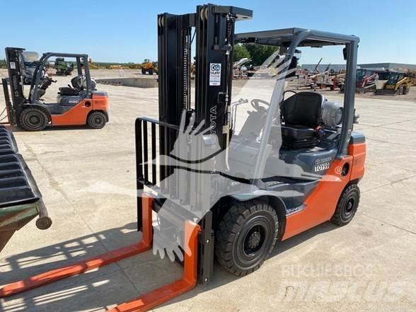 Toyota 8FGU25 Carrelli elevatori diesel