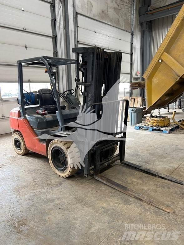 Toyota 8FGU30 Carrelli elevatori diesel