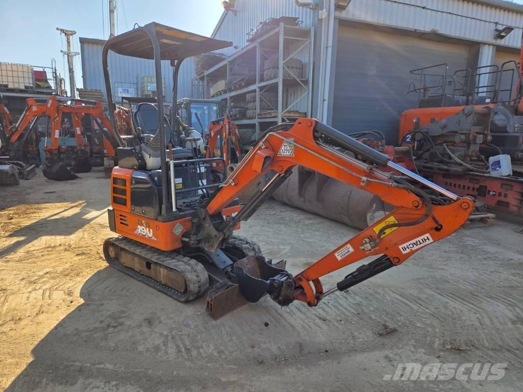 Hitachi ZX 19 U-6 Miniescavatori