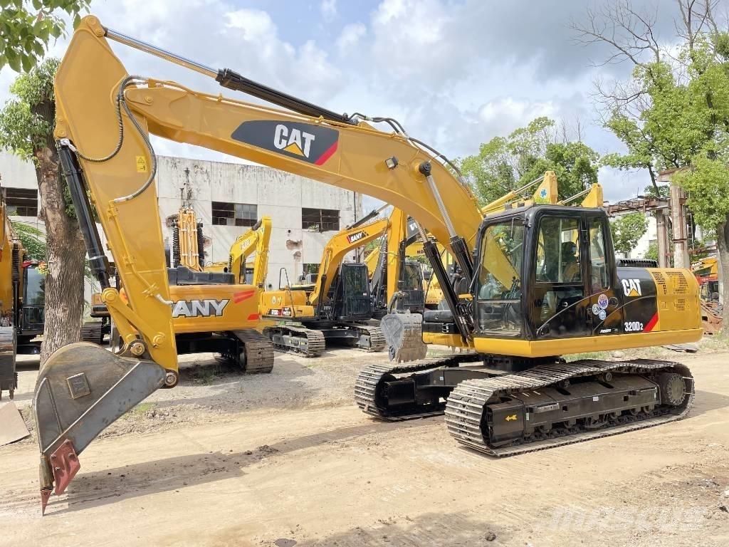 CAT 320 D Escavatori cingolati