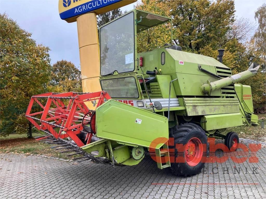CLAAS Mercator 70 Mietitrebbiatrici