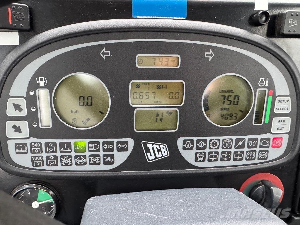 JCB Fastrac 2155 Trattori