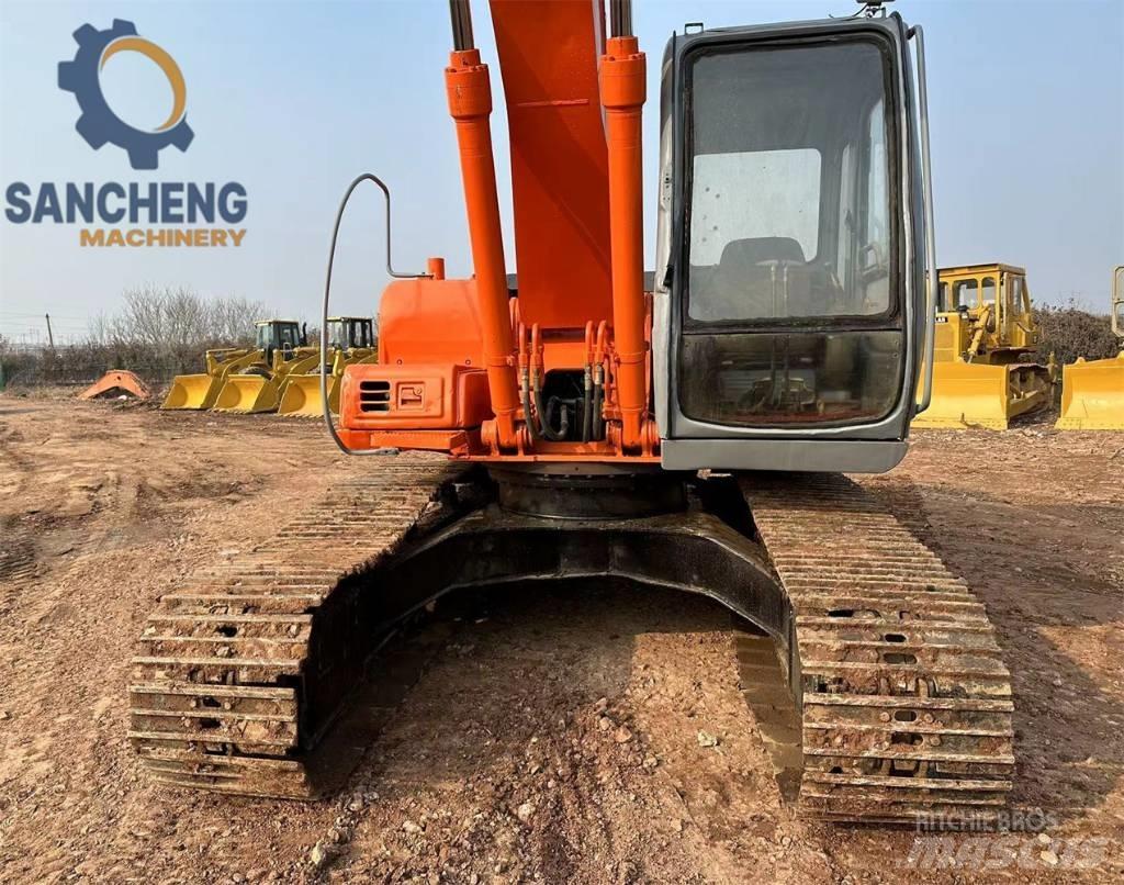 Hitachi EX 200 Escavatori cingolati
