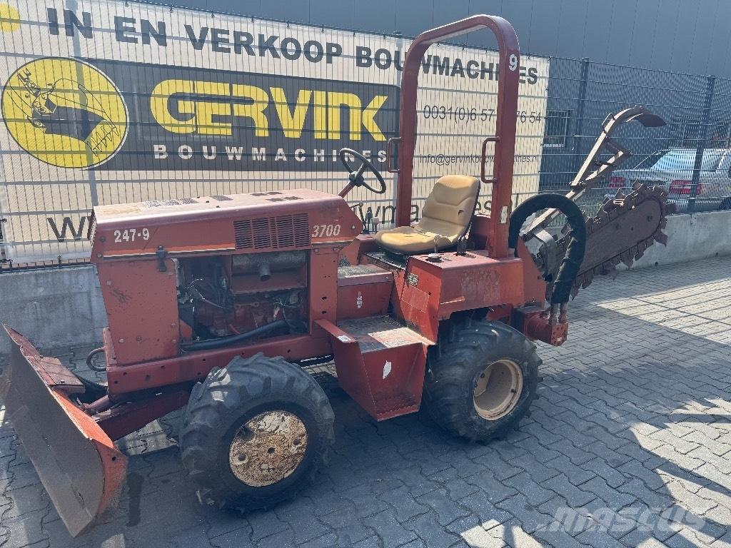 Ditch Witch 3700 DD Scavafossi