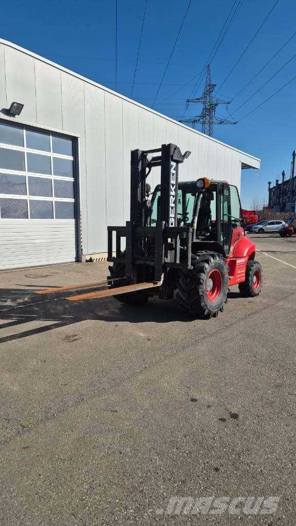 Ausa C 500 H X4 Elevatore per esterni