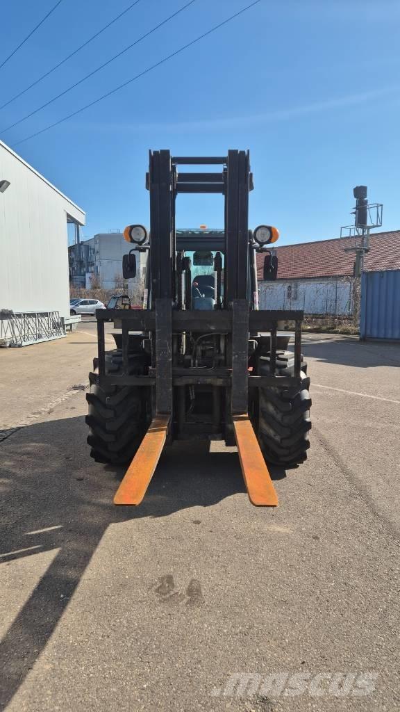 Ausa C 500 H X4 Elevatore per esterni