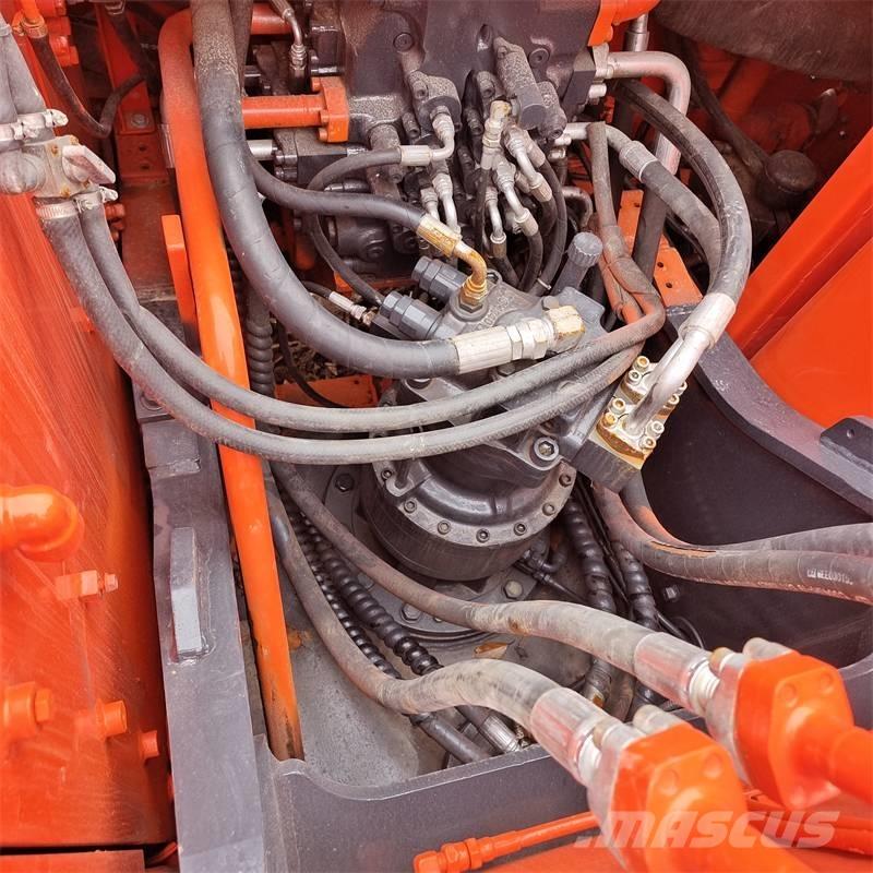 Doosan DX225LC-9C Escavatori cingolati